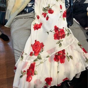 Vintage Spanish Floral Red and White Rose Skirt